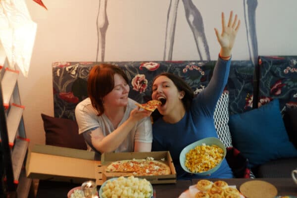 aleksandra-sapozhnikova-ObkUzac2QpQ-unsplash (1) - Lit Dispensary binge watching tv with cannabis