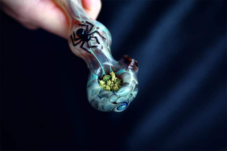 blog-cannabis-pipe - Lit Dispensary Marijuana pipe